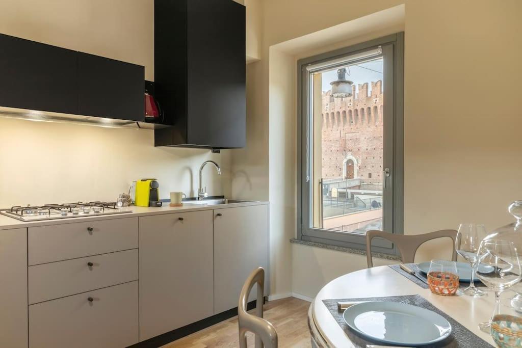 Al Castello Apartment Galliate Exterior photo